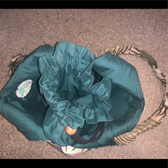 Mailelani’s Hawaiian bag - Picture 3 of 3